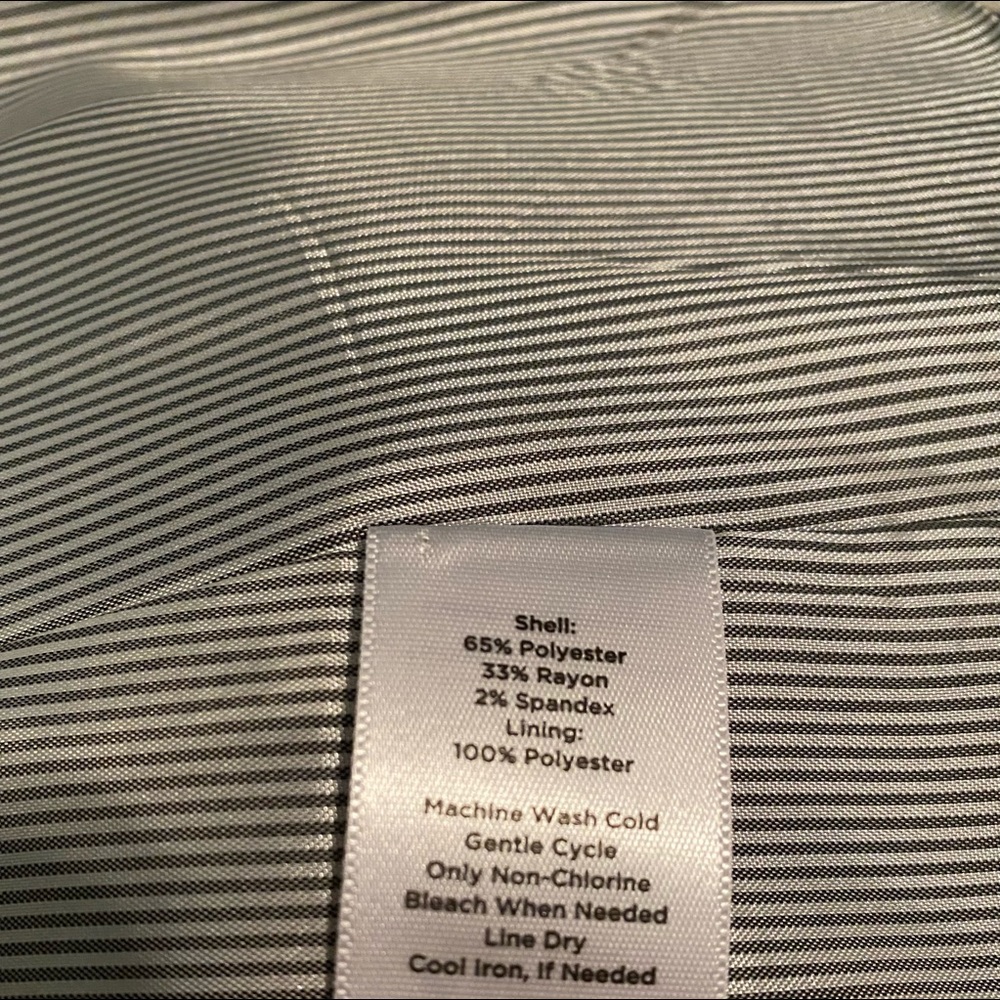 ❌❌SOLD❌❌ TALBOTS EASY KNIT BLAZER TAILORED FIT SIZE 10 PETITE - Picture 6 of 7